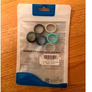 Silicone Wedding Rings‎ 6 in Pack Blue Black White Grey Bands NIP